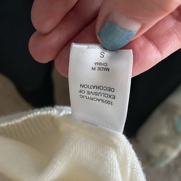 New York & co Snowflake Sweater - Picture 3 of 3